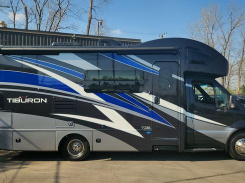 Used 2019 Mercedes-Benz Sprinter 170 image 4