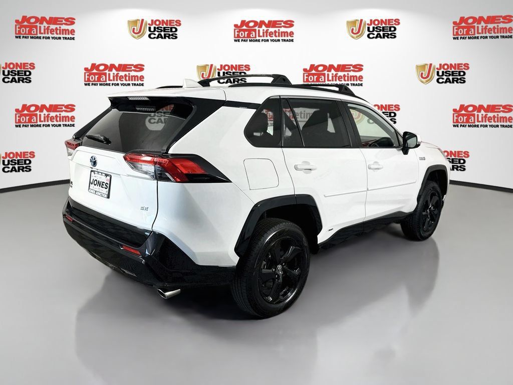Certified 2021 Toyota RAV4 SE w/ Weather & Moonroof Package AWD/4WD image 16