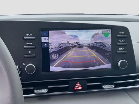 New 2026 Hyundai Elantra Sport FWD image 11