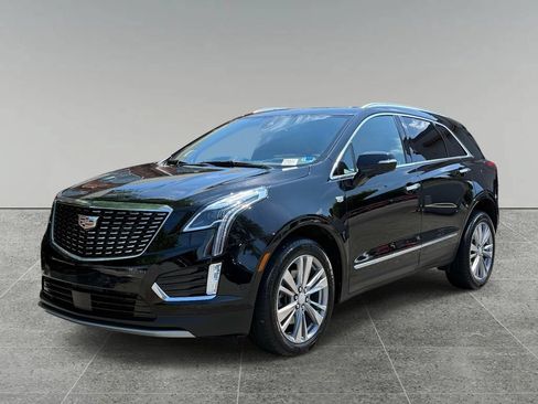 Used 2023 Cadillac XT5 Premium Luxury w/ Technology Package AWD/4WD image 1