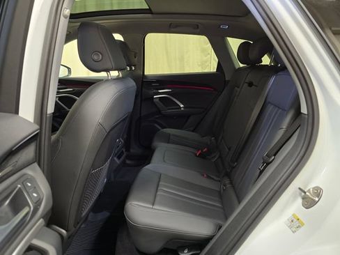 Certified 2025 Audi Q5 Premium Plus w/ Premium Plus AWD/4WD image 28