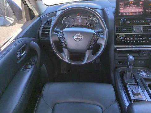 Used 2021 Nissan Armada SV w/ SV Appearance Package image 19