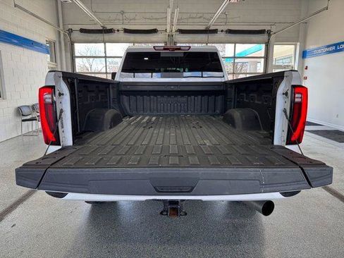 Used 2025 GMC Sierra 2500 Denali Ultimate AWD/4WD image 11