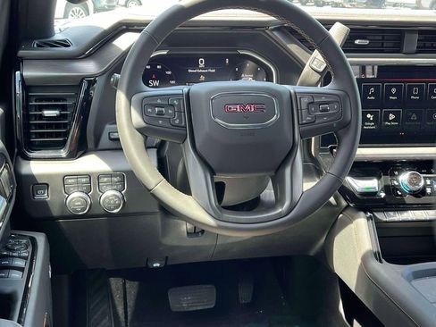 New 2026 GMC Sierra 2500 AT4 w/ Technology Package AWD/4WD image 13