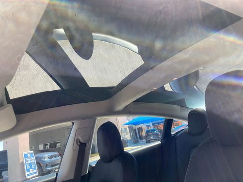 Used 2021 Tesla Model 3 Standard Range Plus RWD image 10