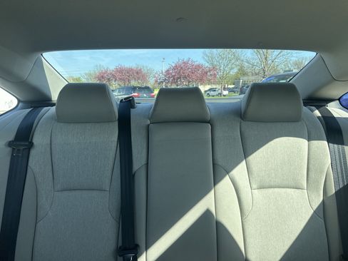 Certified 2023 Honda Accord LX image 30