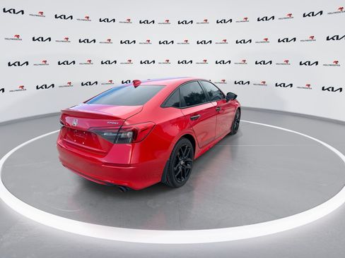 Used 2023 Honda Civic Sport image 8