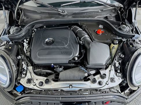 Certified 2025 MINI Cooper S image 30