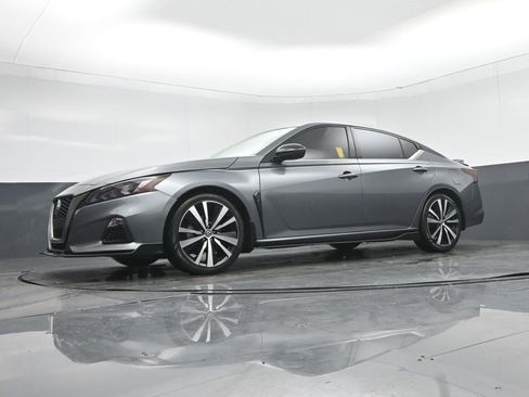 Used 2020 Nissan Altima 2.5 SR image 52