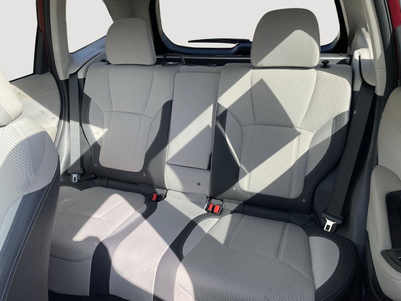 Used 2019 Subaru Forester Premium w/ Popular Package #1 AWD/4WD image 5