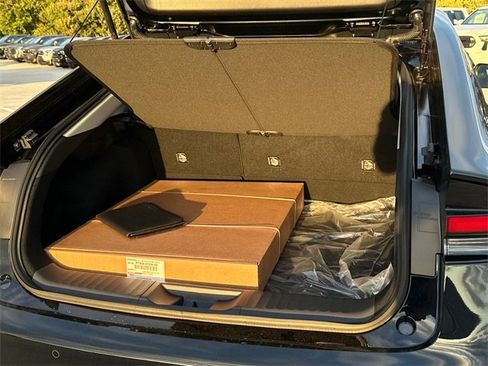 New 2026 Toyota Prius XLE image 6