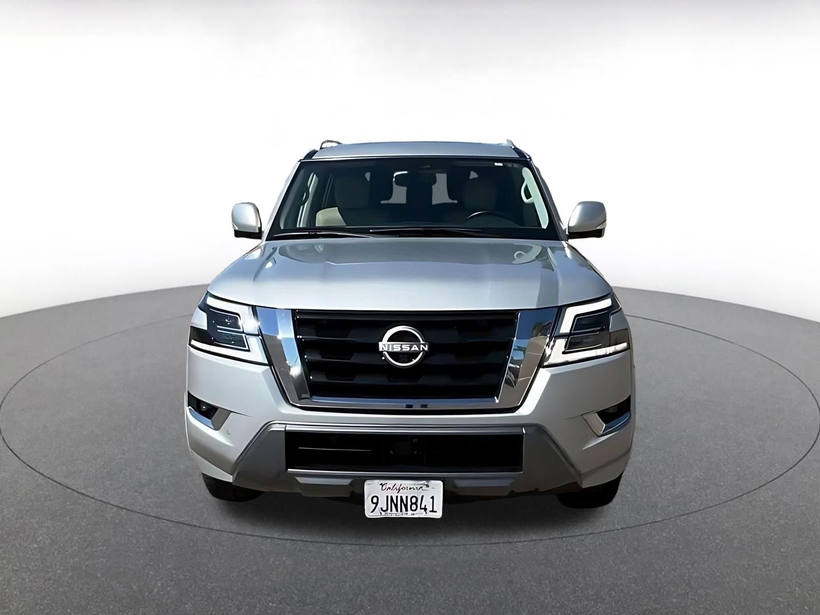 Used 2024 Nissan Armada SL RWD image 4