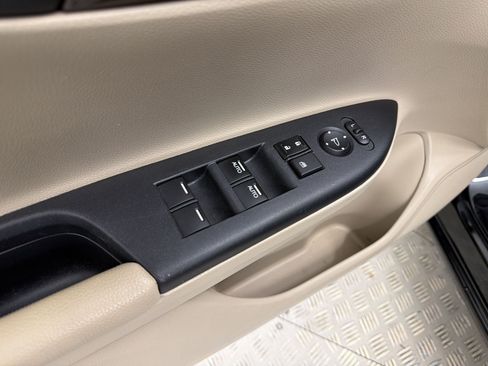 Used 2016 Honda Accord EX-L image 12