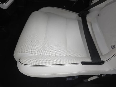 Used 2022 Tesla Model X Plaid AWD/4WD image 12