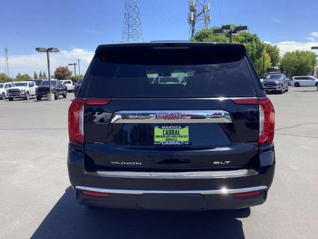Used 2023 GMC Yukon SLT AWD/4WD image 28