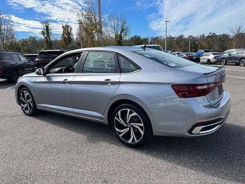 New 2026 Volkswagen Jetta SEL image 5