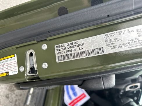 Used 2024 Jeep Wrangler Sport S image 15