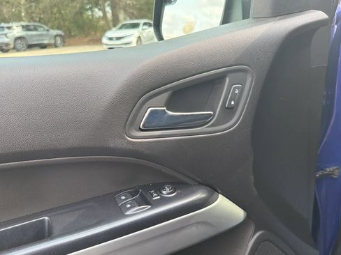 Used 2017 Chevrolet Colorado LT image 20