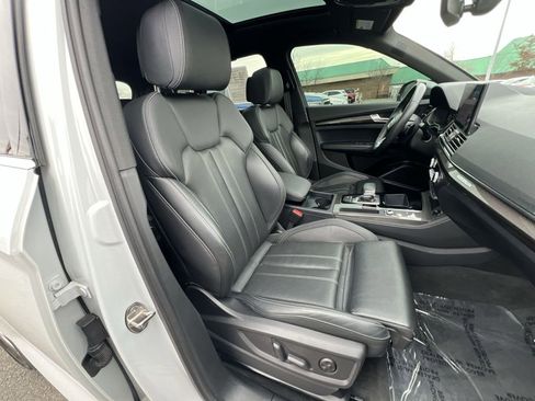 Used 2023 Audi SQ5 Premium Plus w/ Premium Plus Package AWD/4WD image 28