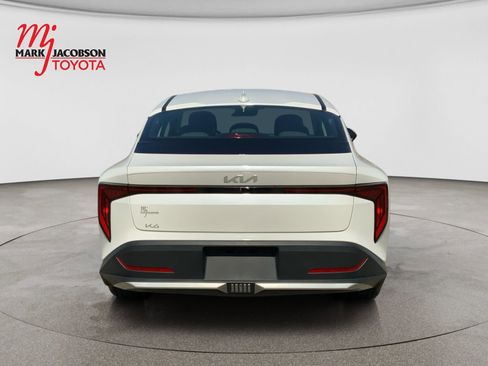 Used 2025 Kia K4 EX FWD image 6