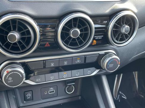 Used 2025 Nissan Sentra S image 26