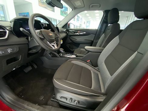 Certified 2024 Chevrolet TrailBlazer LT w/ Convenience Package image 15