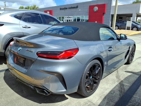 Used 2024 BMW Z4 M40i w/ Premium Package RWD image 9