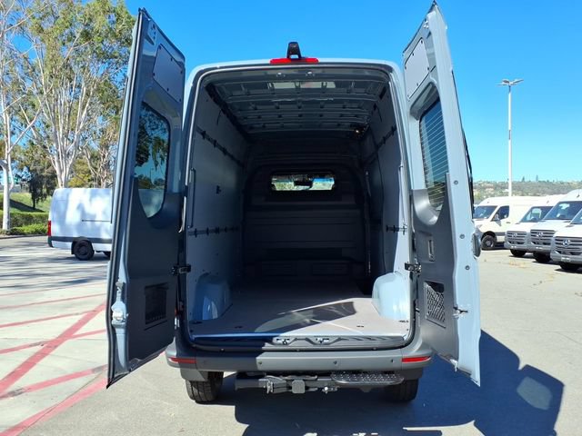 New 2026 Mercedes-Benz Sprinter 2500 image 21