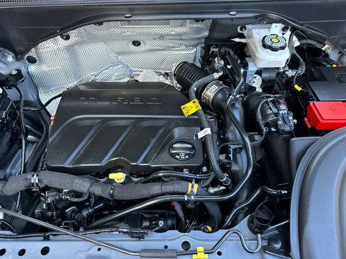 Used 2023 Buick Encore GX Preferred image 24