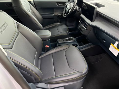 New 2026 Ford Maverick Lobo AWD/4WD image 43