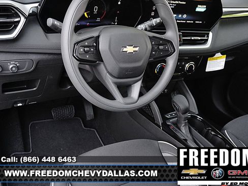 New 2026 Chevrolet TrailBlazer LT w/ Driver Confidence Package image 25