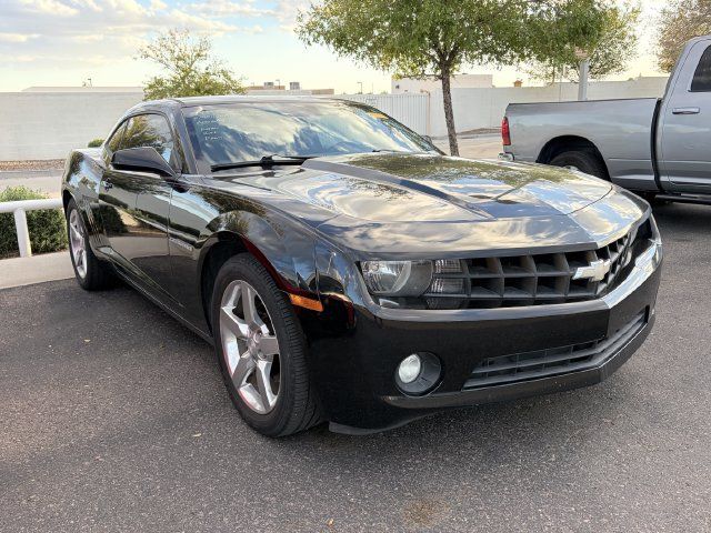 Used 2011 Chevrolet Camaro LT RWD image 1