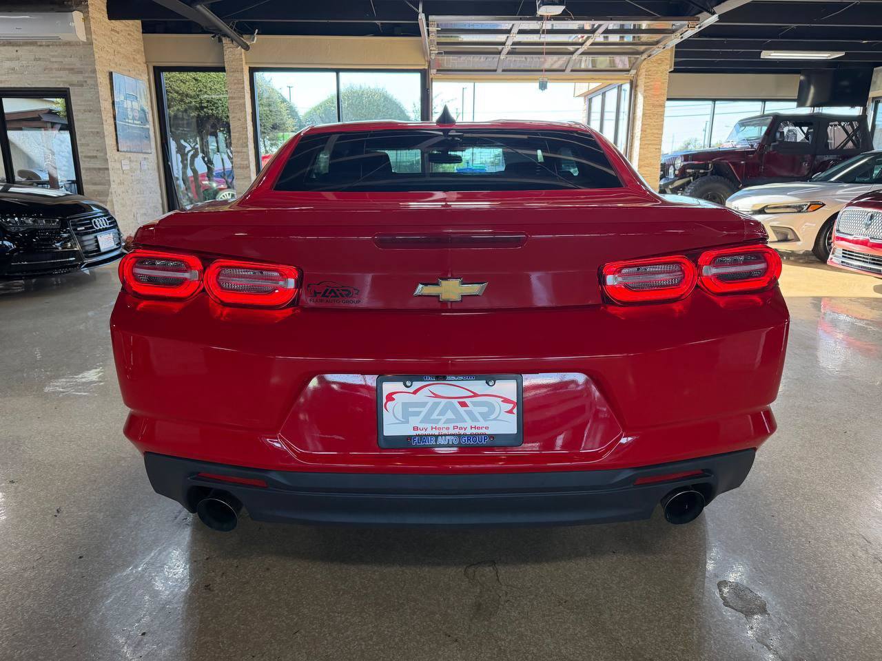 Used 2020 Chevrolet Camaro LS RWD image 5