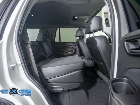 Used 2020 Chevrolet Tahoe Premier AWD/4WD image 38