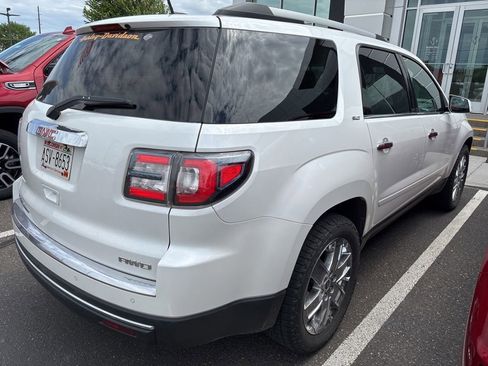 Used 2017 GMC Acadia Limited SLT AWD/4WD image 3