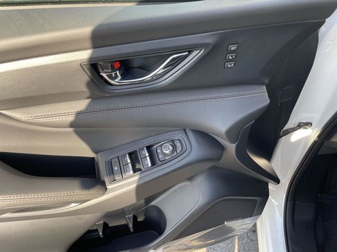 New 2026 Subaru Ascent Limited Bronze image 11