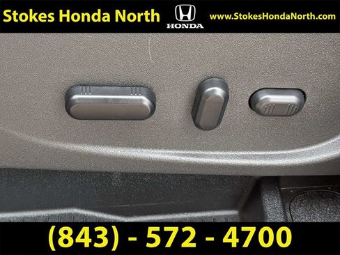 Used 2019 Ford Escape Titanium FWD image 26