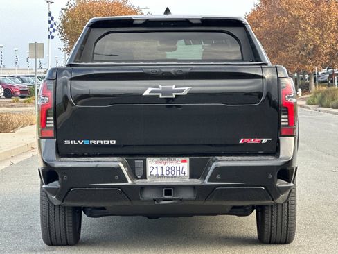 Used 2024 Chevrolet Silverado EV RST image 5