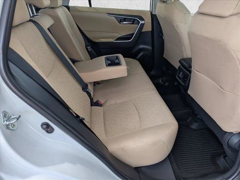 Used 2023 Toyota RAV4 XLE w/ Convenience Package FWD image 19