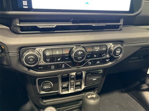 New 2025 Jeep Wrangler Sahara image 25