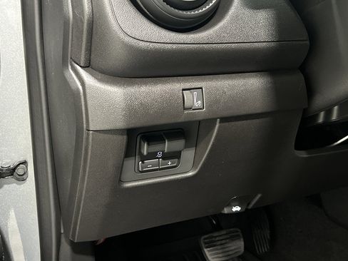 New 2026 Chevrolet Colorado Trail Boss w/ LPO, Tailgate Decal Package image 16