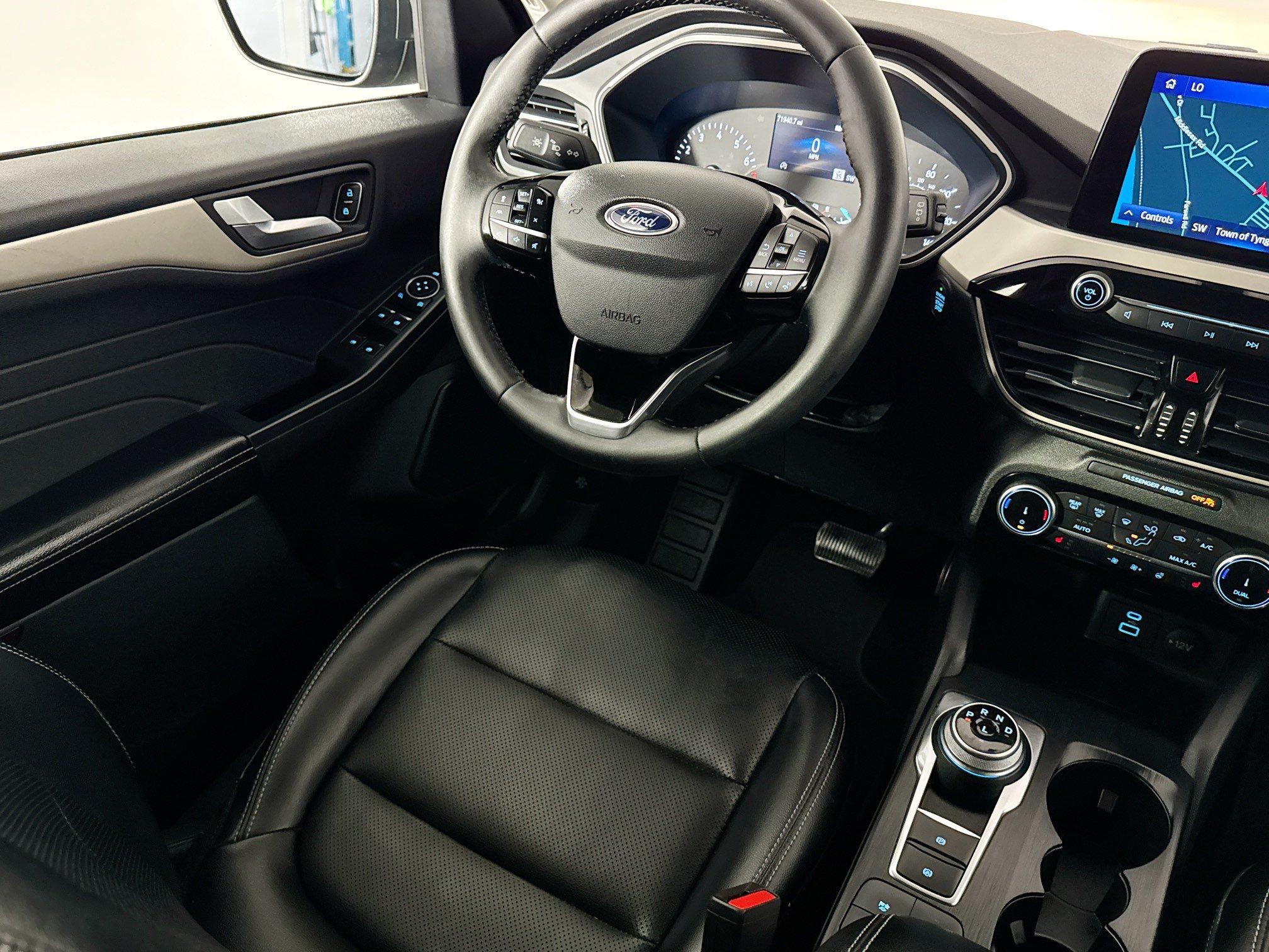 Used 2022 Ford Escape SEL AWD/4WD image 35