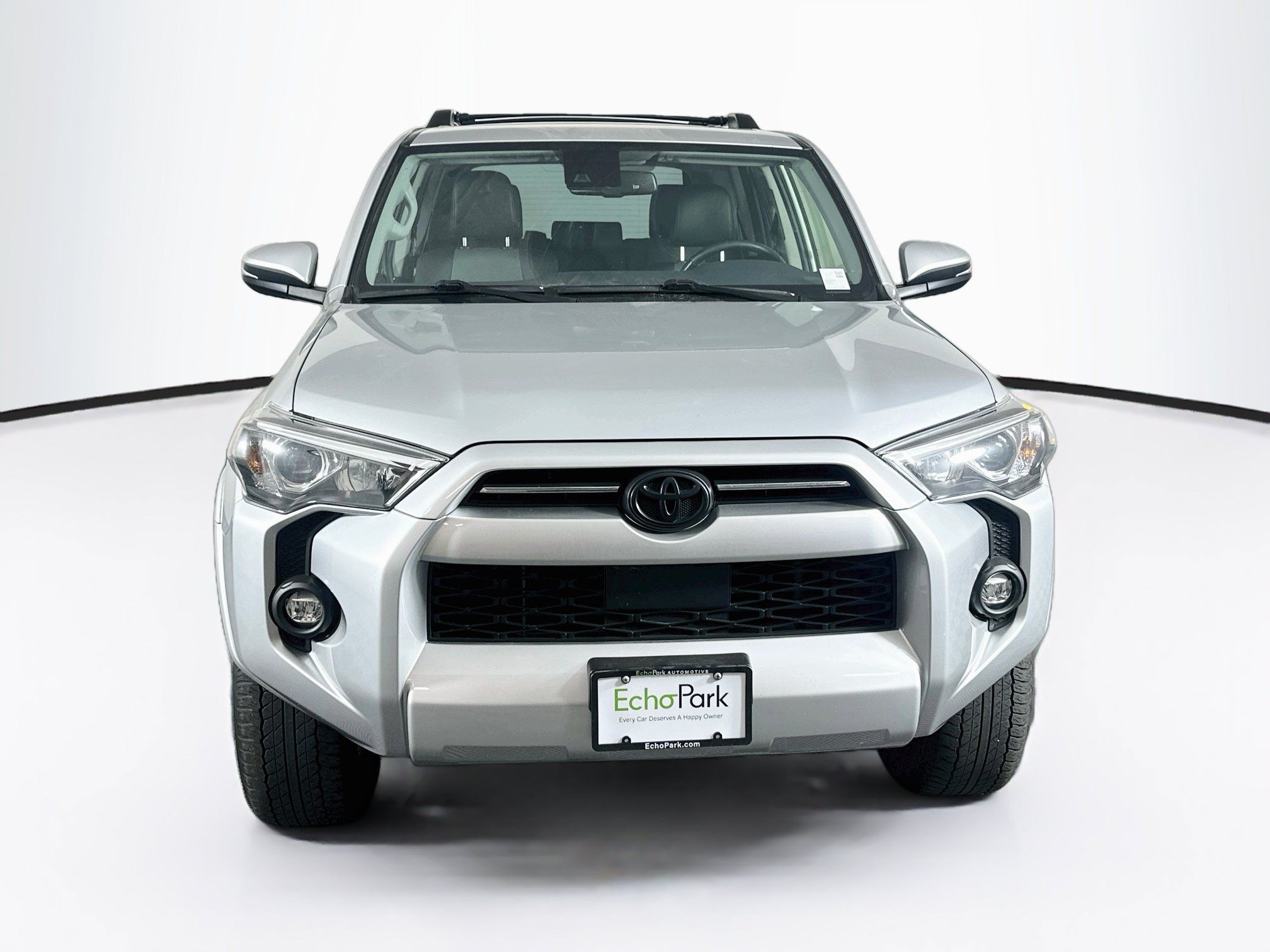 Used 2023 Toyota 4Runner SR5 Premium w/ Moonroof Package AWD/4WD image 2