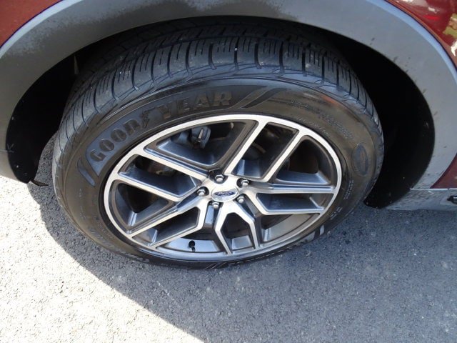 Used 2016 Ford Explorer Sport w/ Equipment Group 401A AWD/4WD image 30
