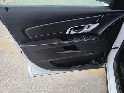 Used 2017 GMC Terrain SLT image 20