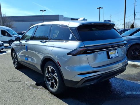 New 2026 Lincoln Nautilus Premier w/ Equipment Group 102A AWD/4WD image 4