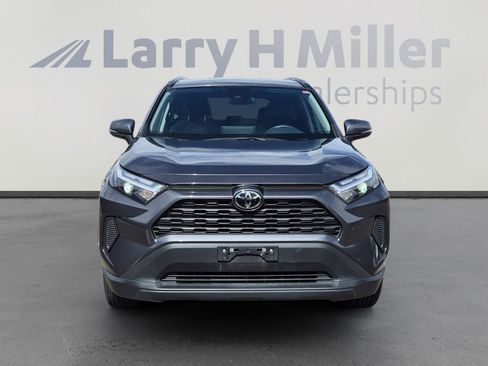 Used 2025 Toyota RAV4 XLE image 8