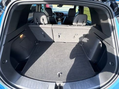 Used 2024 Chevrolet TrailBlazer RS image 35