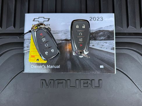 Used 2023 Chevrolet Malibu RS w/ LPO, Floor Liner Package FWD image 31