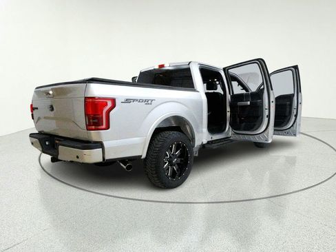 Used 2016 Ford F150 Lariat w/ Equipment Group 502A Luxury AWD/4WD image 11